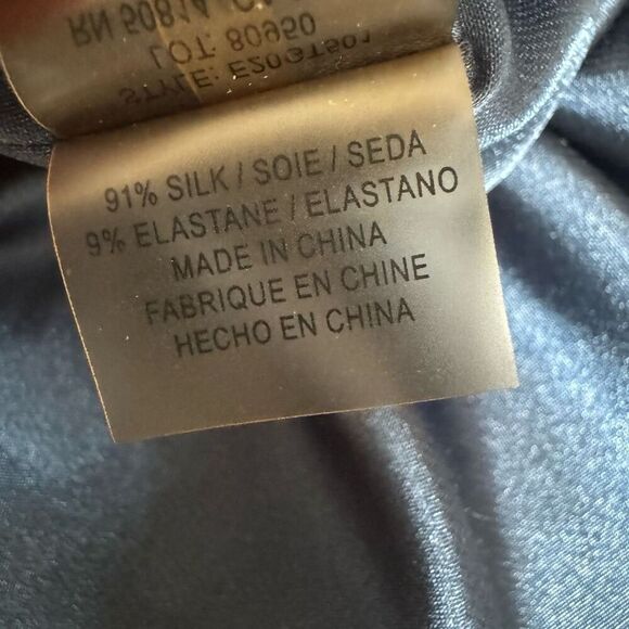 Elie Tahari Blouse Silk Sleeveless Blue Black Swirl Satin Abstract Top size M - Picture 8 of 8